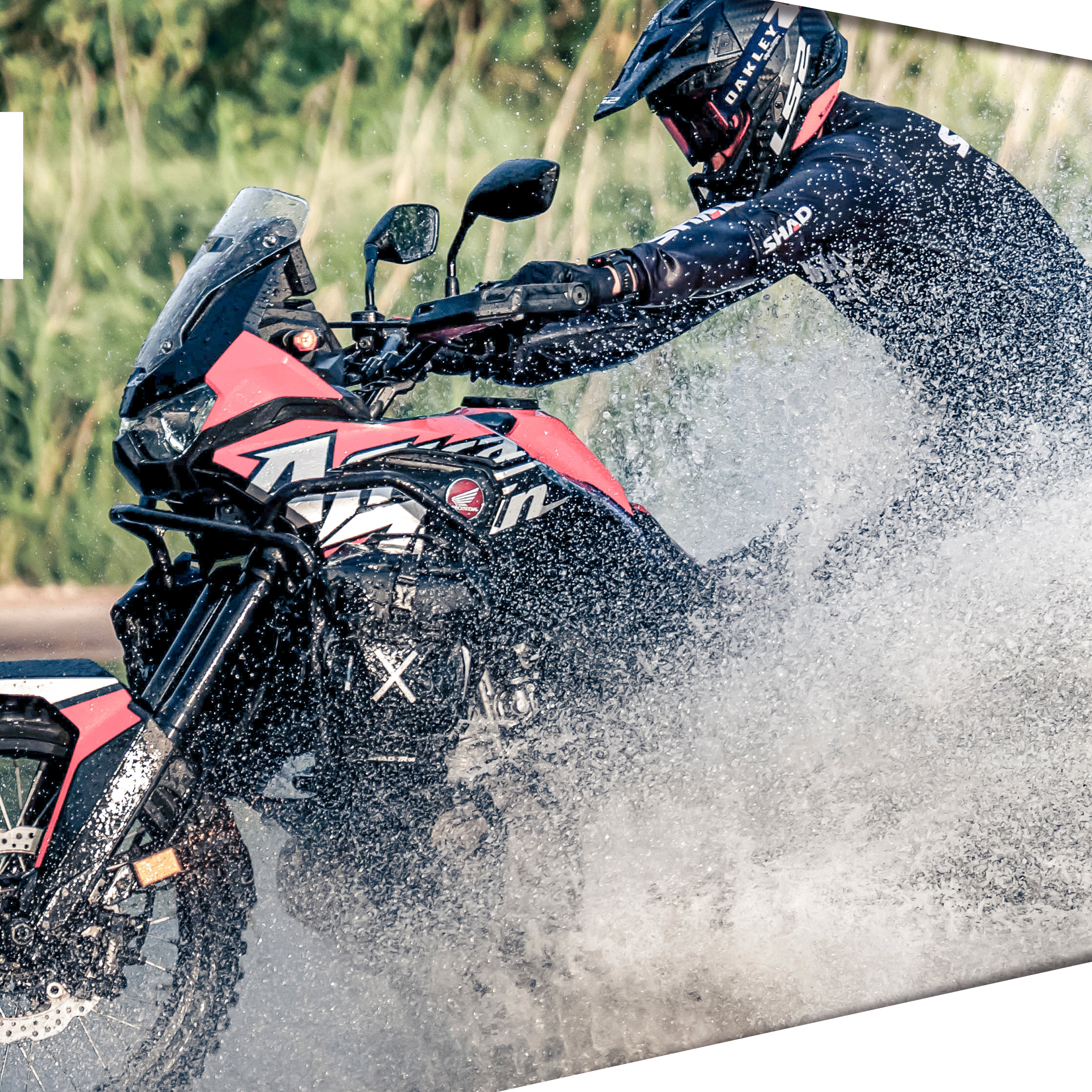 SHAD TR08 Engine Bar Bag