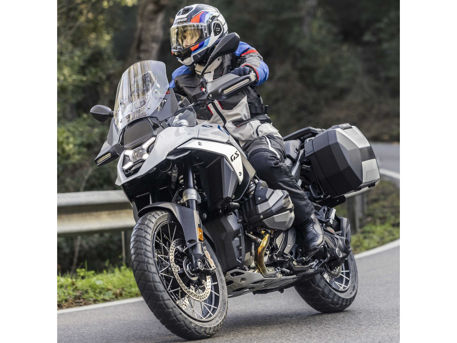 SHAD SH38x Panniers Aluminium - 46 Litre Expandable Side Cases