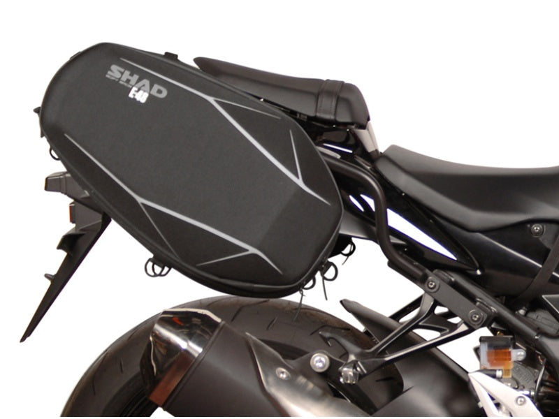 Suzuki GSR750 (11-17) SHAD Soft Pannier Fitting Kit