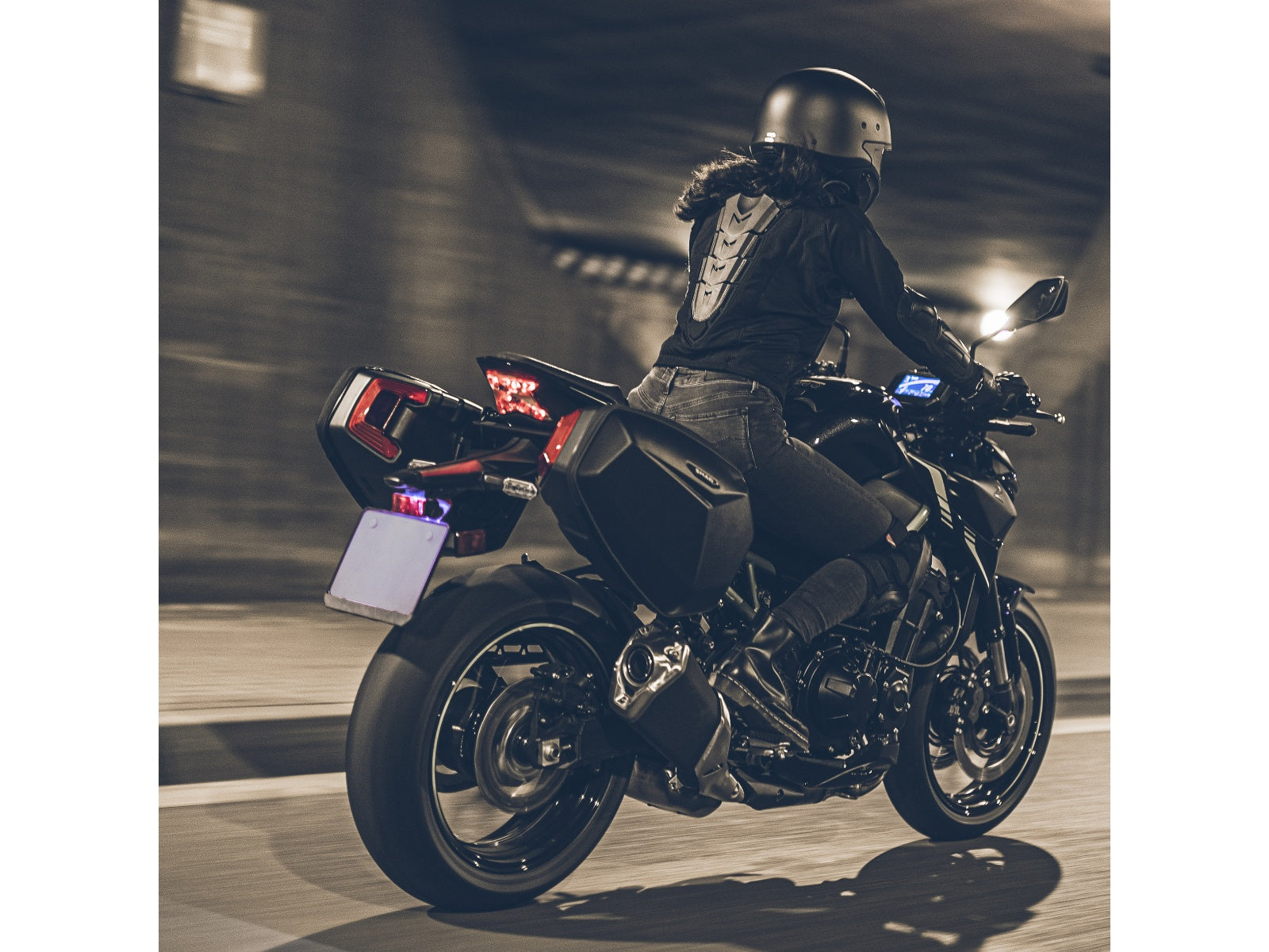 SHAD E48SR Panniers - 15 Litre Motorcycle Side Cases