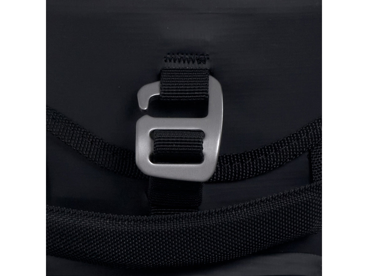 SHAD SW23B Tank Bag