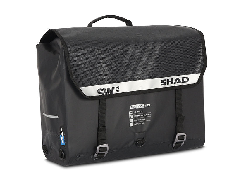 SHAD SW42 Side Bags Secondary image