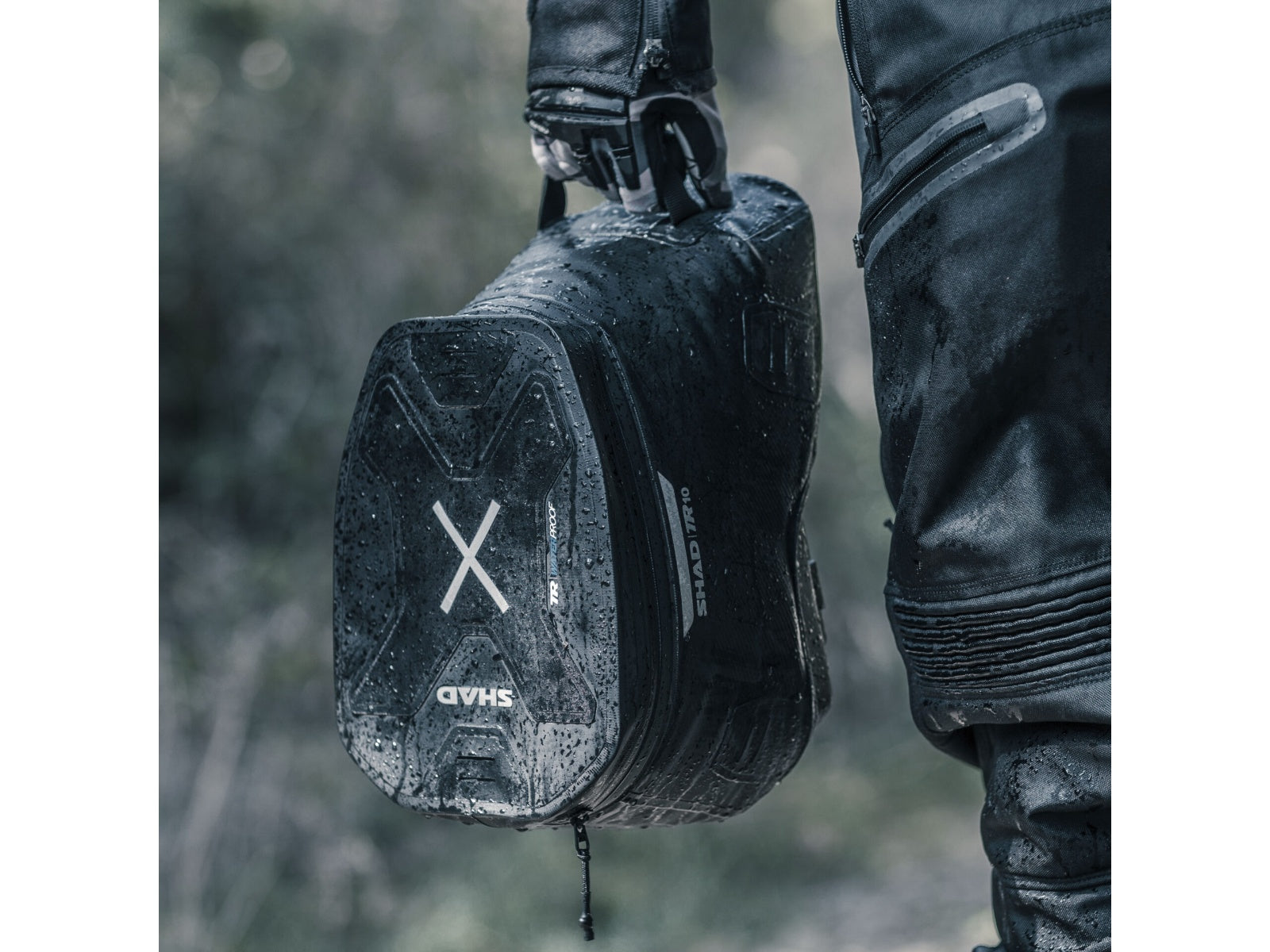 SHAD TR10 Click System Tank Bag - 7 Litre